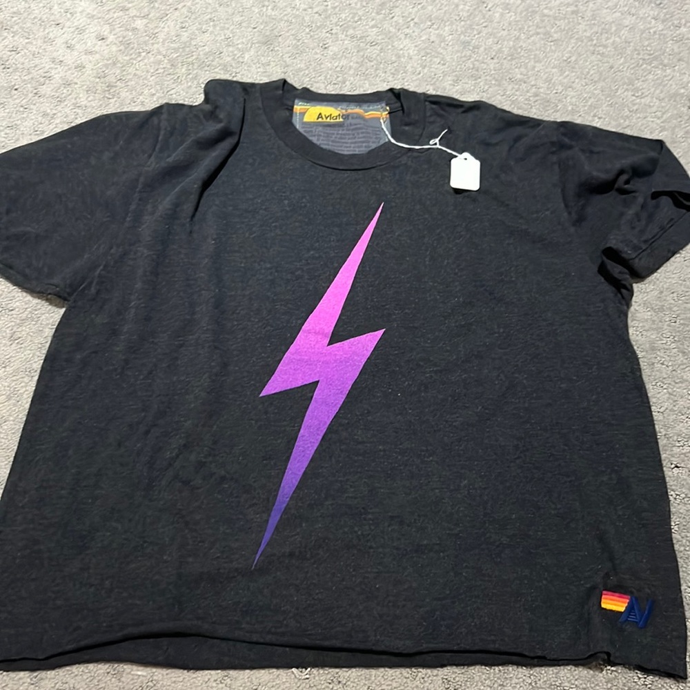 NWT AVIATOR NATION T-SHIRT SIZE L